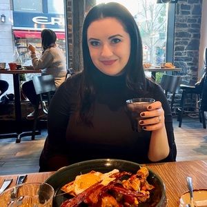 Meet your Posher, Kelli